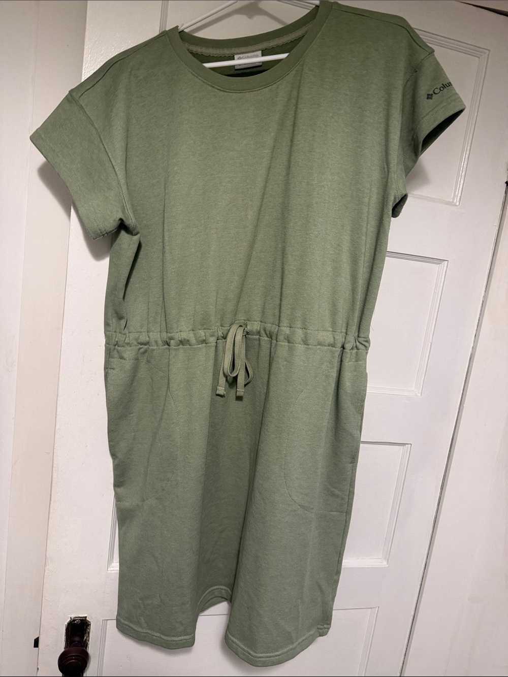 NWOT Columbia Khaki Green Drawstring Casual Dress